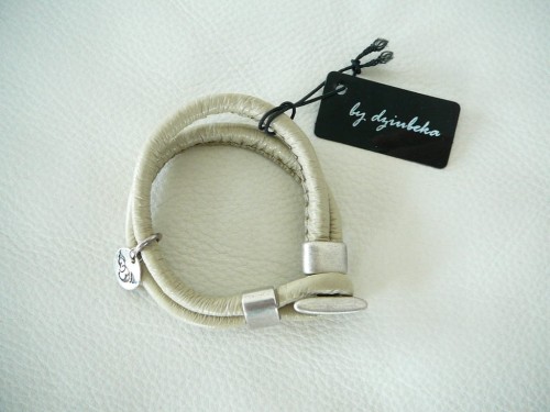 2aeacf7debd4e5327049a10f080eea16