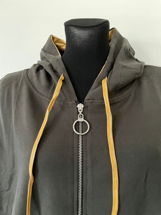 c702ac3c84660588c74053ee67465d81