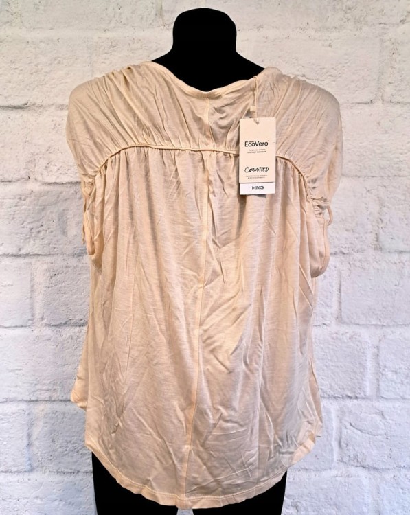 82b4cd3b9b8f543ae71785583e3bc2f6