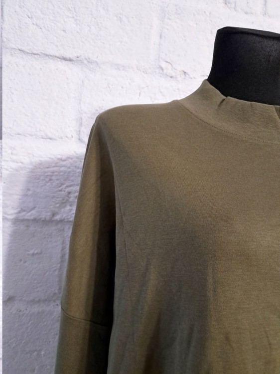 f746458aee6706d2d252b59fbf18994b