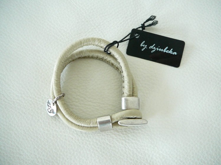 2aeacf7debd4e5327049a10f080eea16