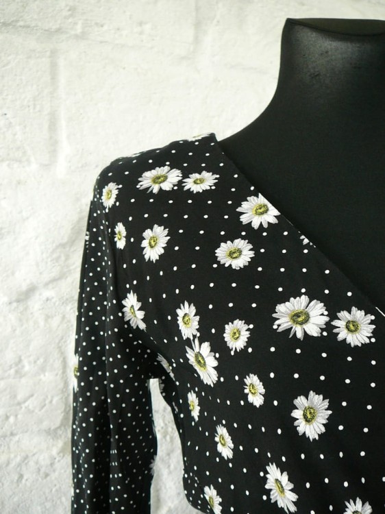 f08ce3a566b2214c7c163b18a009fefd