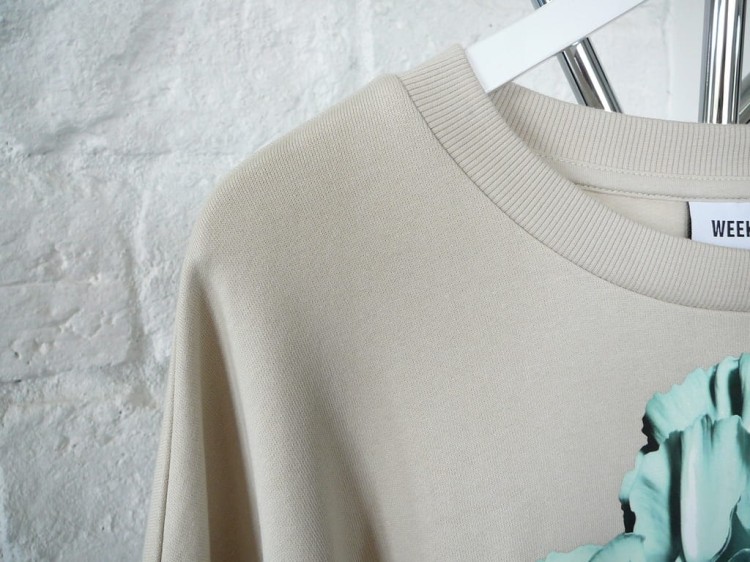 77ce969c376cb2a768136fc0b2d06e23