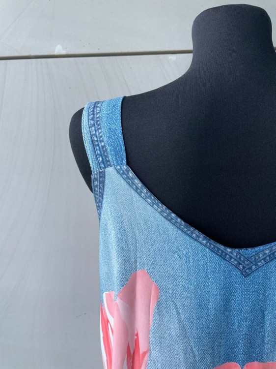 4ef3b97efd826f61ba024a2aae068220